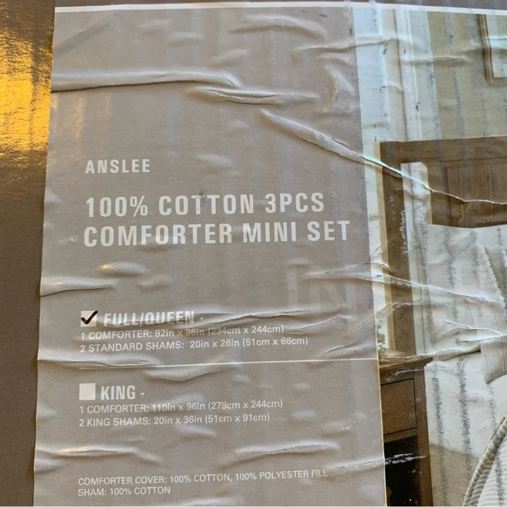 Harbor House Anslee 3-pc. Midweight Embroidered Comforter Set